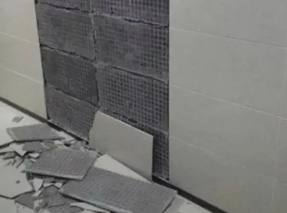 巴楚瓷砖空鼓维修公司分享下巴楚墙砖松动维修的知识
